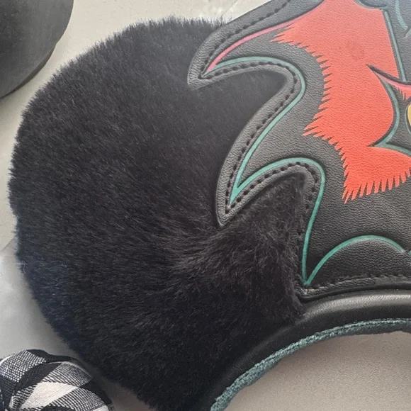 Minnie Mouse Disney Halloween 2023 Fuzzy Ears Glow in the Dark - Picture 6 of 6